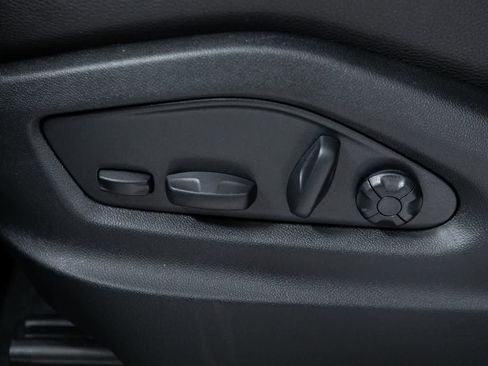 New 2026 Porsche Cayenne E-Hybrid AWD/4WD image 17