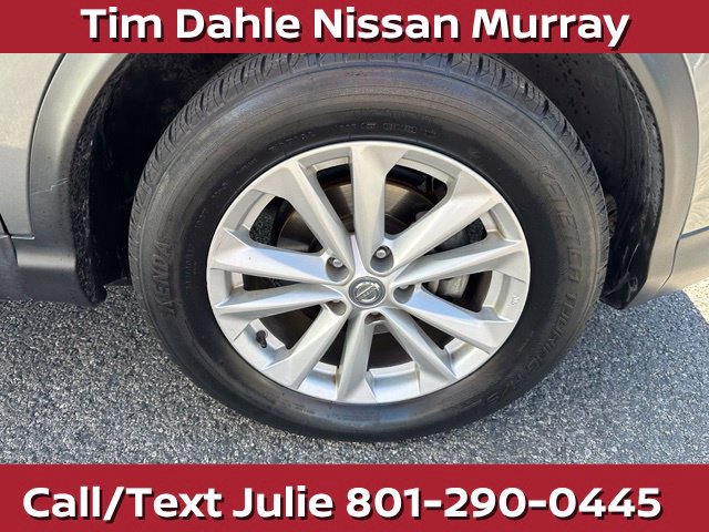Used 2018 Nissan Rogue Sport SV w/ SV All-Weather Package AWD/4WD image 14