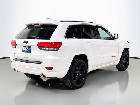 Used 2015 Jeep Grand Cherokee Altitude image 8