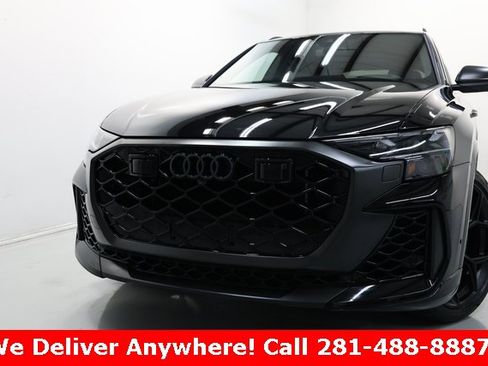 Used 2025 Audi RS Q8 performance image 2