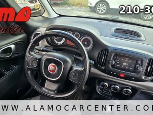 Used 2017 FIAT 500L Pop image 17