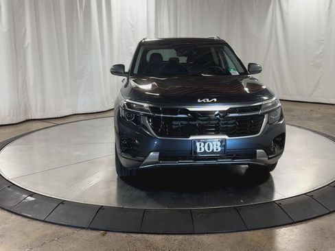 Certified 2025 Kia Seltos S image 5