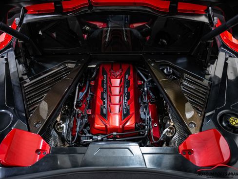 Used 2021 Chevrolet Corvette Stingray Coupe w/ Z51 Performance Package RWD image 56