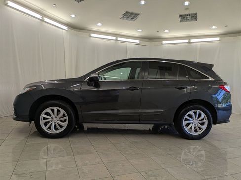 Used 2016 Acura RDX AWD w/ Technology Package image 5