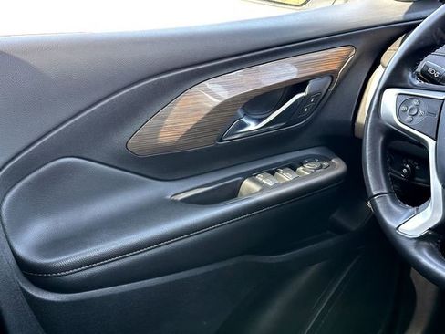 Used 2019 GMC Terrain SLE w/ LPO, Floor Liner Package image 26