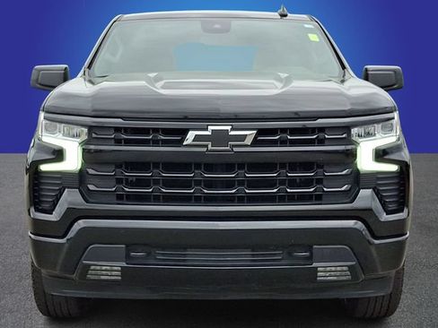 Used 2025 Chevrolet Silverado 1500 RST w/ Z71 Off-Road Package AWD/4WD image 2