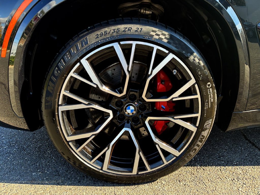 Used 2024 BMW X5 M Competition w/ Executive Package AWD/4WD image 16