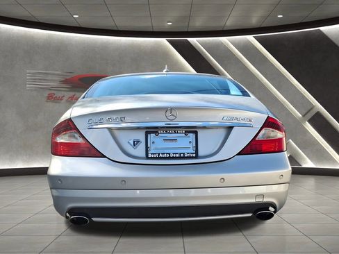 Used 2008 Mercedes-Benz CLS 550 image 14