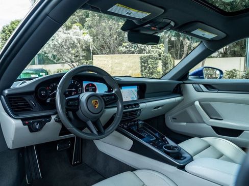 Used 2022 Porsche 911 Carrera S RWD image 14