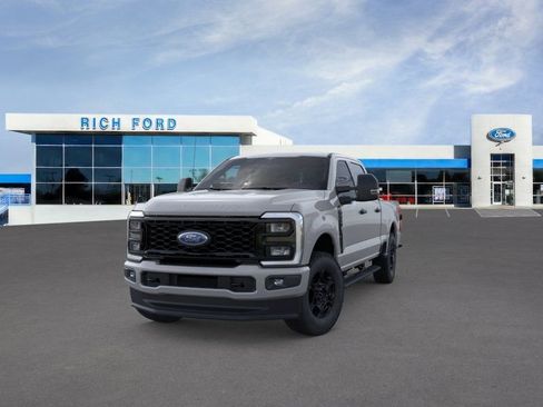 New 2026 Ford F250 XL AWD/4WD image 2