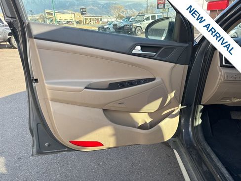 Used 2021 Hyundai Tucson Sport image 17