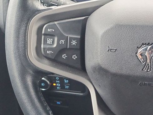 Used 2022 Ford Bronco Black Diamond image 15