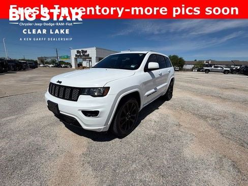 Used 2018 Jeep Grand Cherokee Altitude image 1