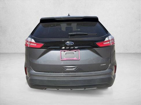 Used 2024 Ford Edge SE AWD/4WD image 4