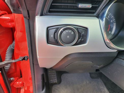 Used 2015 Ford Mustang GT Premium RWD image 27