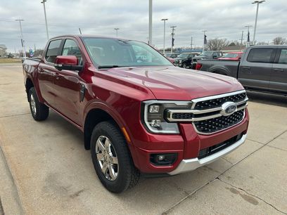 New 2025 Ford Ranger Lariat w/ Chrome Accent Package