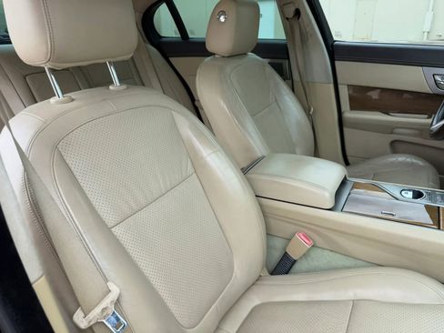 Used 2011 Jaguar XF Supercharged RWD image 15
