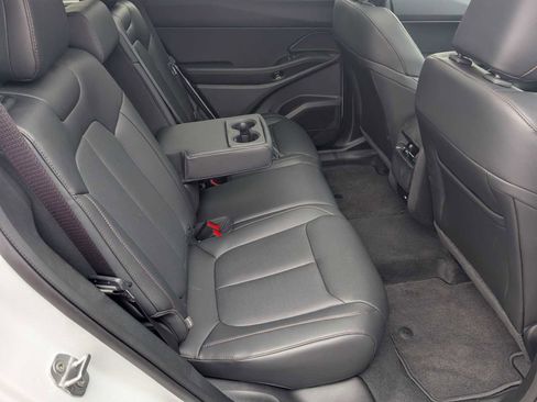 New 2026 Jeep Cherokee Limited image 25