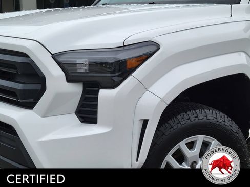 Used 2024 Toyota Tacoma SR AWD/4WD image 11