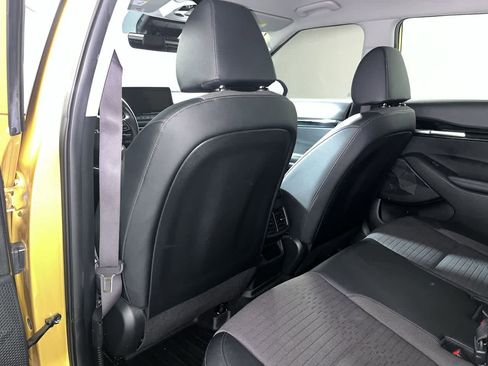 Used 2023 Kia Seltos S w/ Navigation Package image 25