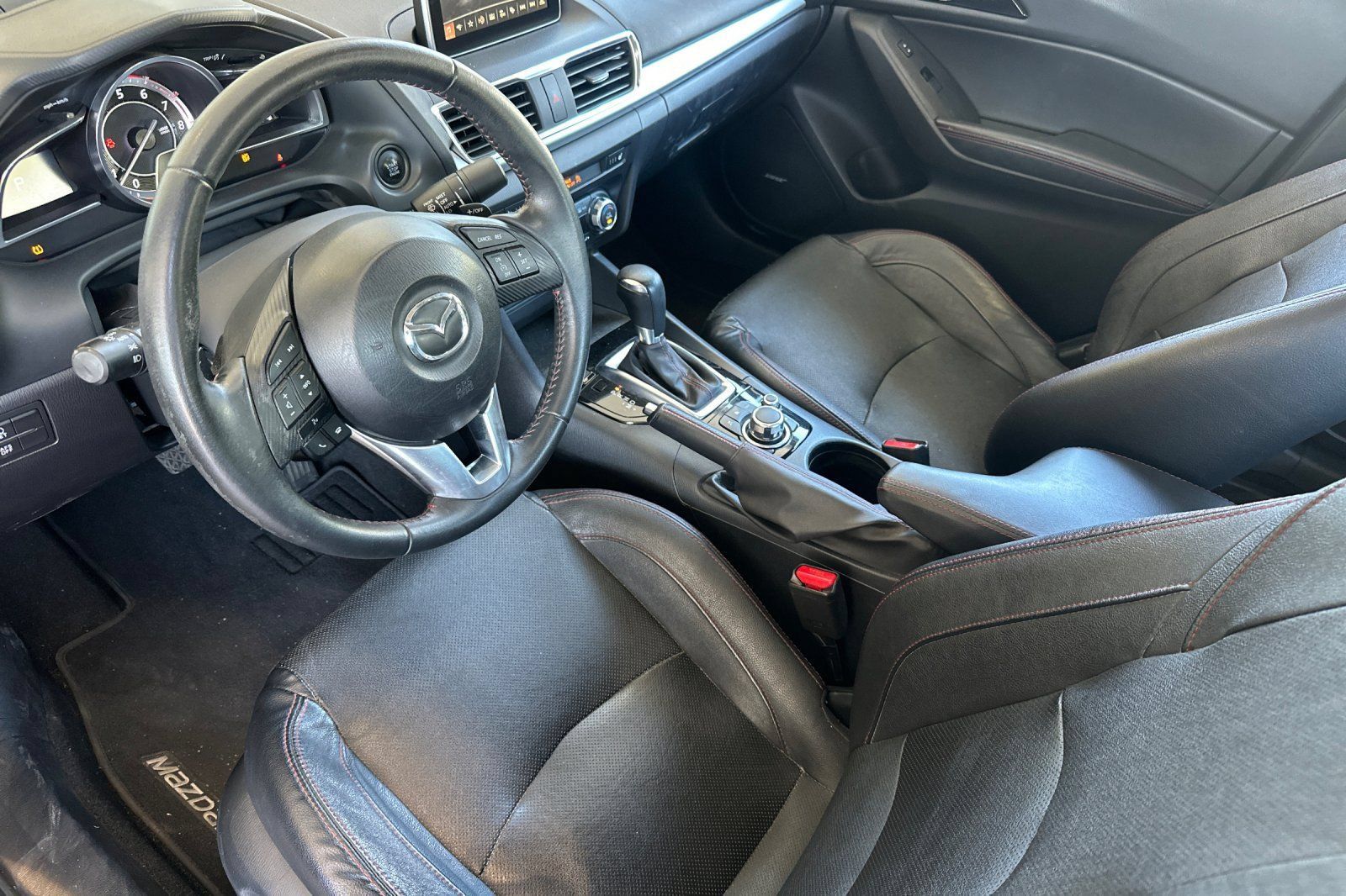 Used 2014 MAZDA MAZDA3 s Grand Touring FWD image 10