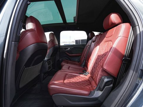 Used 2020 Audi SQ7 Prestige image 36