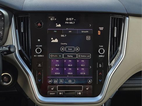 Used 2021 Subaru Outback Limited image 13