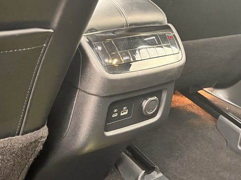 Certified 2024 INFINITI QX60 Luxe w/ Performance Audio Package image 26