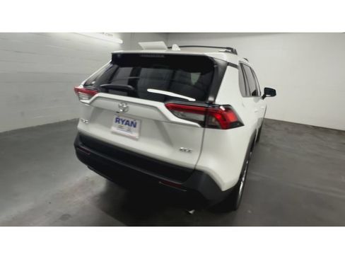 Used 2024 Toyota RAV4 XLE Premium FWD image 8