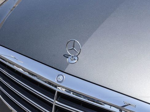 Used 2017 Mercedes-Benz E 300 image 14