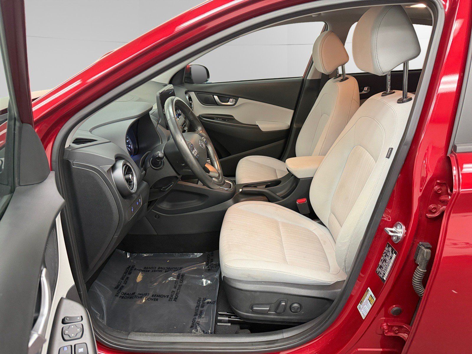 Certified 2023 Hyundai Kona SEL w/ Convenience Package AWD/4WD image 9