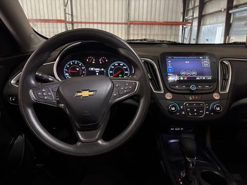 Used 2023 Chevrolet Malibu LT image 20