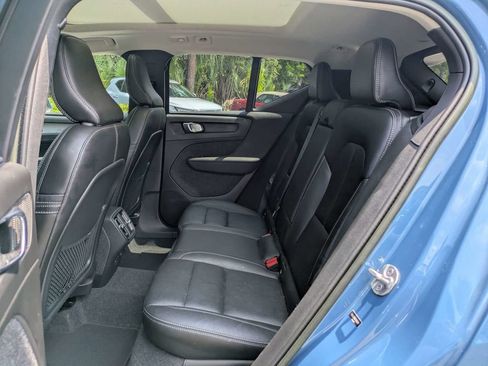 Certified 2023 Volvo XC40 B5 Plus w/ Protection Package Premier AWD/4WD image 13