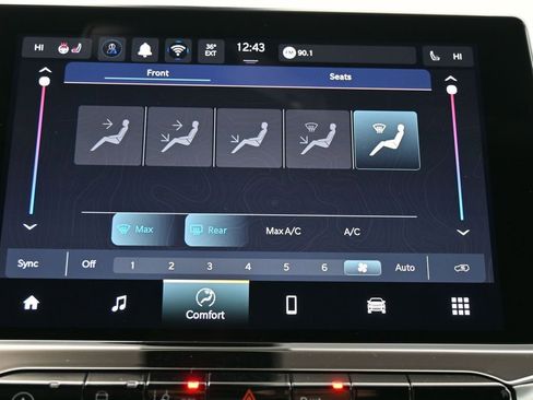 New 2026 Jeep Compass Limited image 29