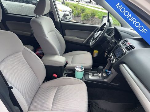 Used 2017 Subaru Forester 2.5i Premium AWD/4WD image 5