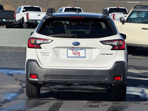 Certified 2024 Subaru Outback Onyx Edition image 5