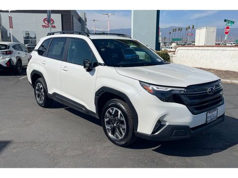 Certified 2026 Subaru Forester Premium AWD/4WD image 8