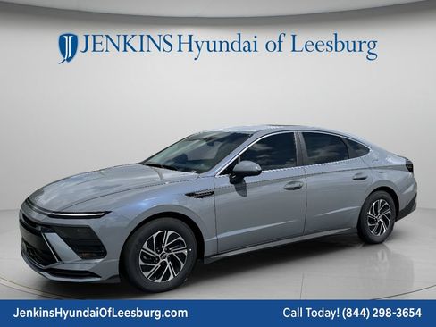 New 2026 Hyundai Sonata Blue FWD image 11