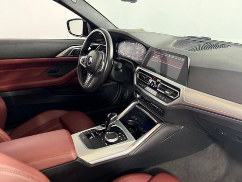 Used 2023 BMW M440i Coupe w/ Premium Package image 31