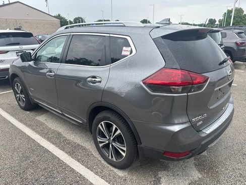 Used 2018 Nissan Rogue SL AWD/4WD image 3
