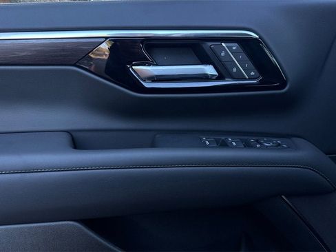 New 2026 Chevrolet Tahoe Z71 w/ Comfort Package image 11