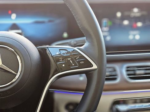 Certified 2025 Mercedes-Benz GLE 350 4MATIC image 24