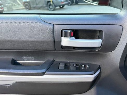 Used 2019 Toyota Tundra SR5 w/ SR5 Upgrade Package image 14