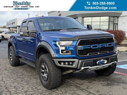Used 2017 Ford F150 Raptor w/ Equipment Group 801A Mid