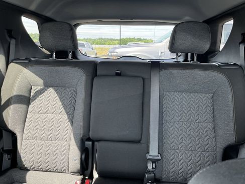 Used 2024 Chevrolet Equinox LT w/ LPO, Floor Liner Package FWD image 21
