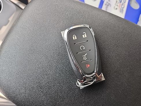 Used 2023 Chevrolet Equinox LT w/ Driver Convenience Package AWD/4WD image 26