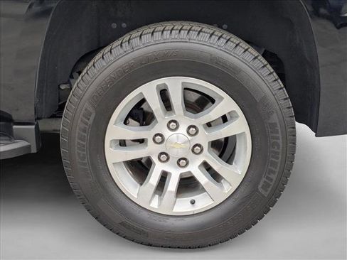 Used 2019 Chevrolet Tahoe LT image 25