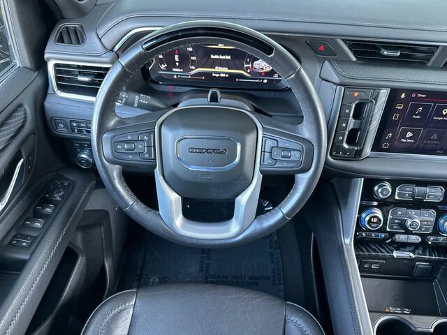 Used 2023 GMC Yukon XL Denali w/ Denali Reserve Package AWD/4WD image 16