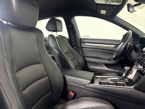 Used 2022 Honda Accord Sport image 9