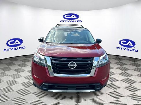 Used 2025 Nissan Pathfinder Platinum w/ Cargo Package AWD/4WD image 10